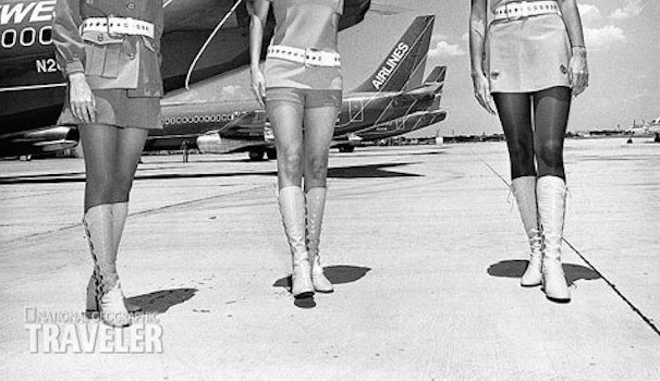 Photo of Приманка для пассажиров: как выглядели стюардессы в 1960-х